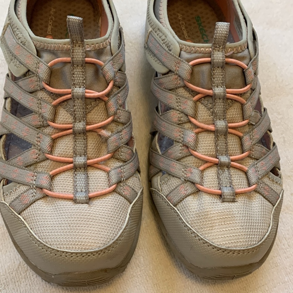 Skechers relaxed fit, air cooled, memory foam, tennis shoes, sneakers size 7 - Picture 7 of 10